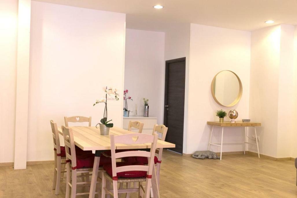 Appartement grand standing VAUBAN 10 Personnes centre historique de Colmar Extérieur photo